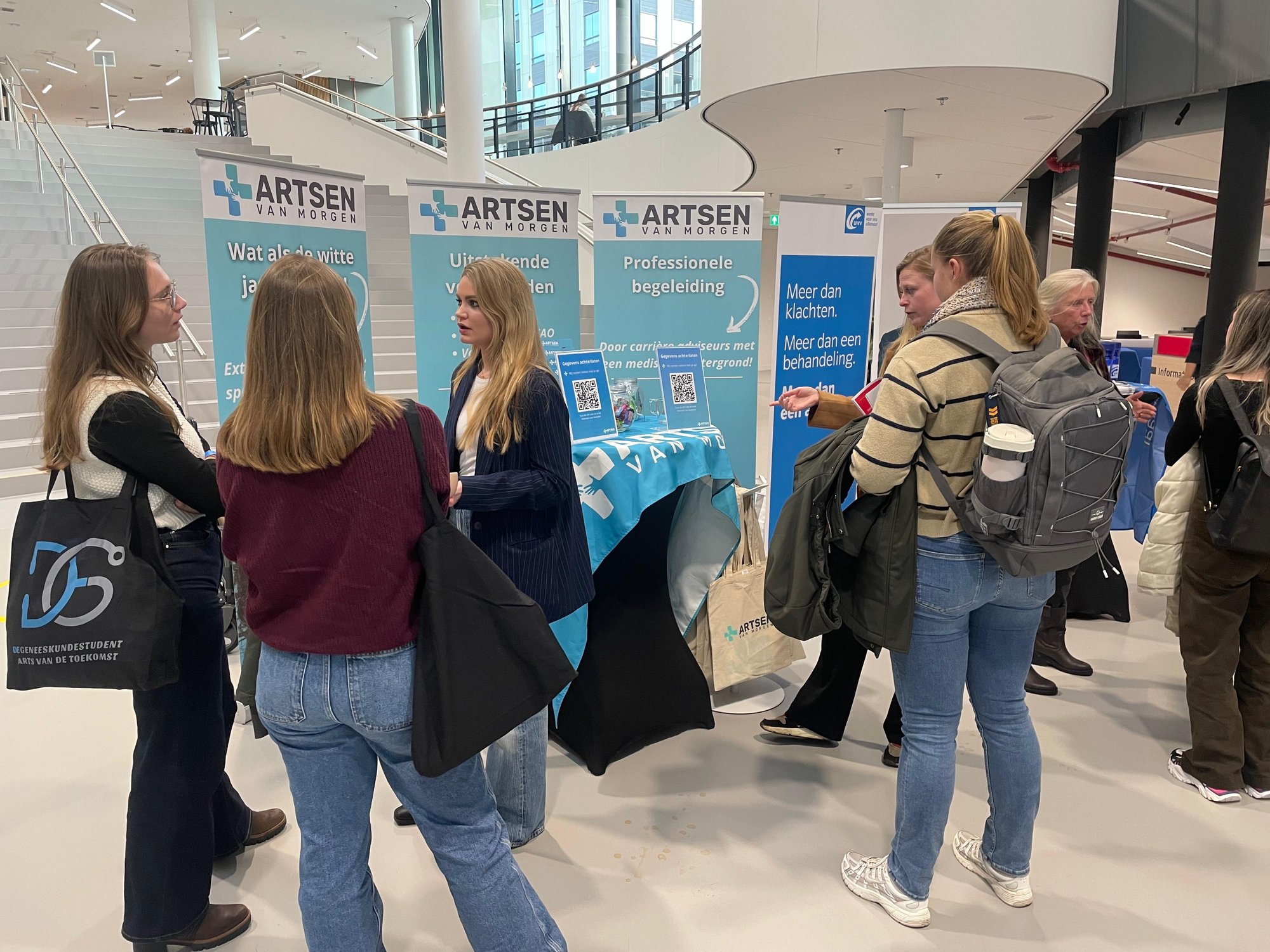 6d1762fb-0e78-4fc6-baf8-6e49af41857f